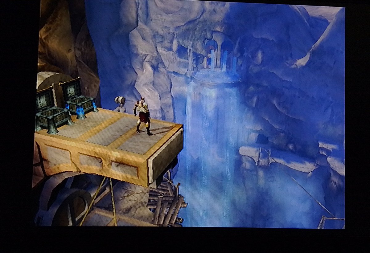 Really enjoying God of War. I hope the sequel is just as good. I understand why many people suggest a movie adaptation by Zack Snyder. The cinematics in the game and 300 are very similar.

#ps2 #godofwar