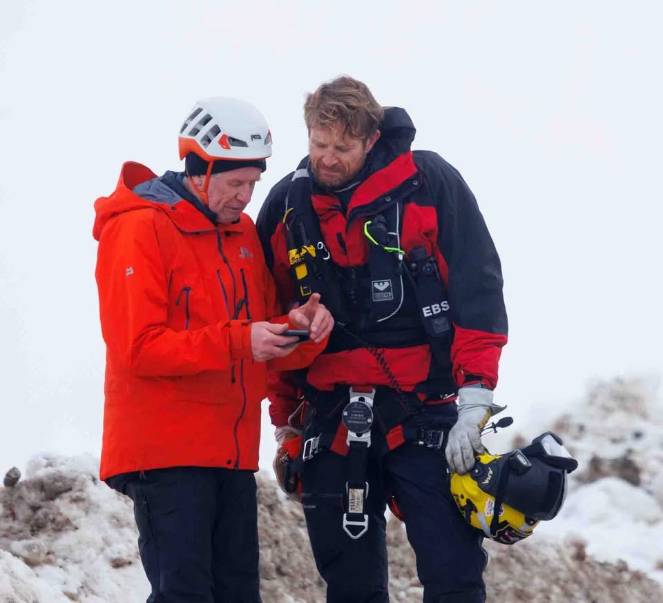 Robert A Evans tweet media