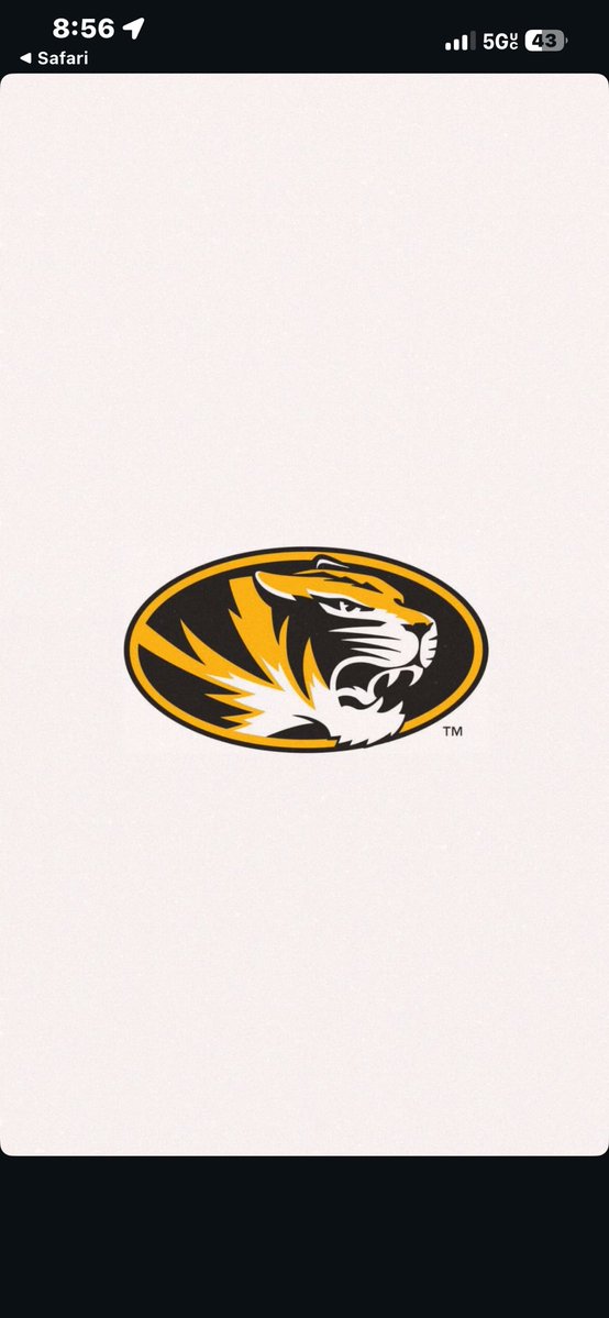 DavionJones08's tweet image. Blessed to receive an offer from Missouri 
@CoachLiamGray @adamgorney @AnnaH247 @TomLoy247 @ChadSimmons_ @samspiegs @SWiltfong_ @FriedmanAdamm