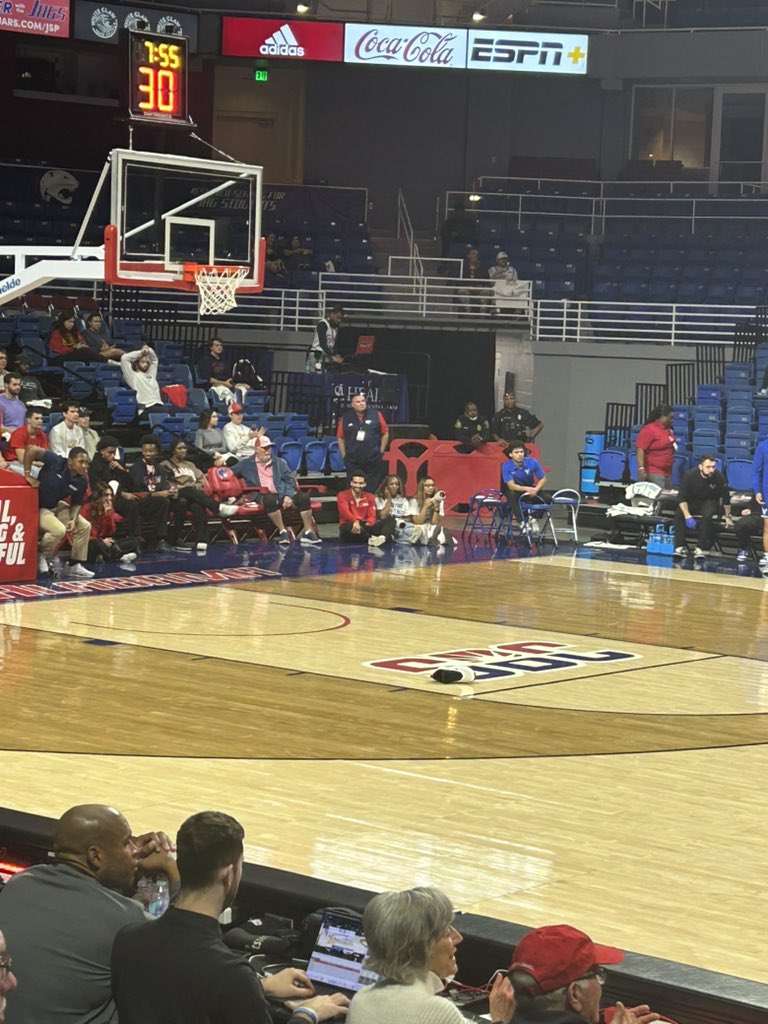 No Context South Alabama tweet media