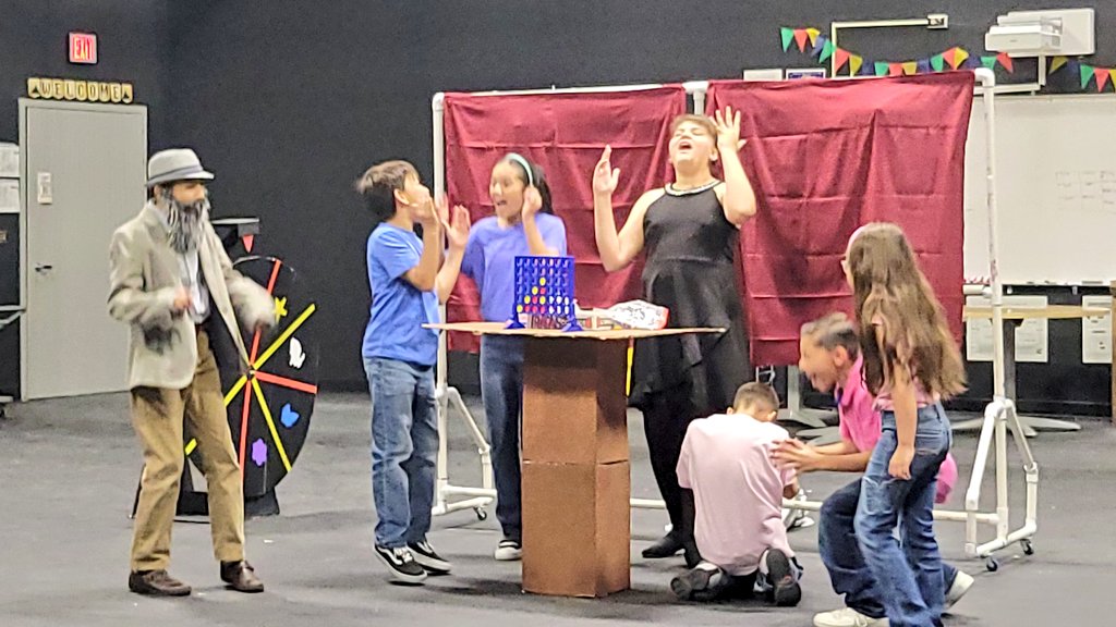 JJHansen26's tweet photo. Our DI Team, Game Busters, had a wonderful, fun-filled presentation! You certainly WOWED us! Thanks to our supportive families! #TeamSISD #ThrivingAtTheHive https://t.co/LuFuRpSCKi