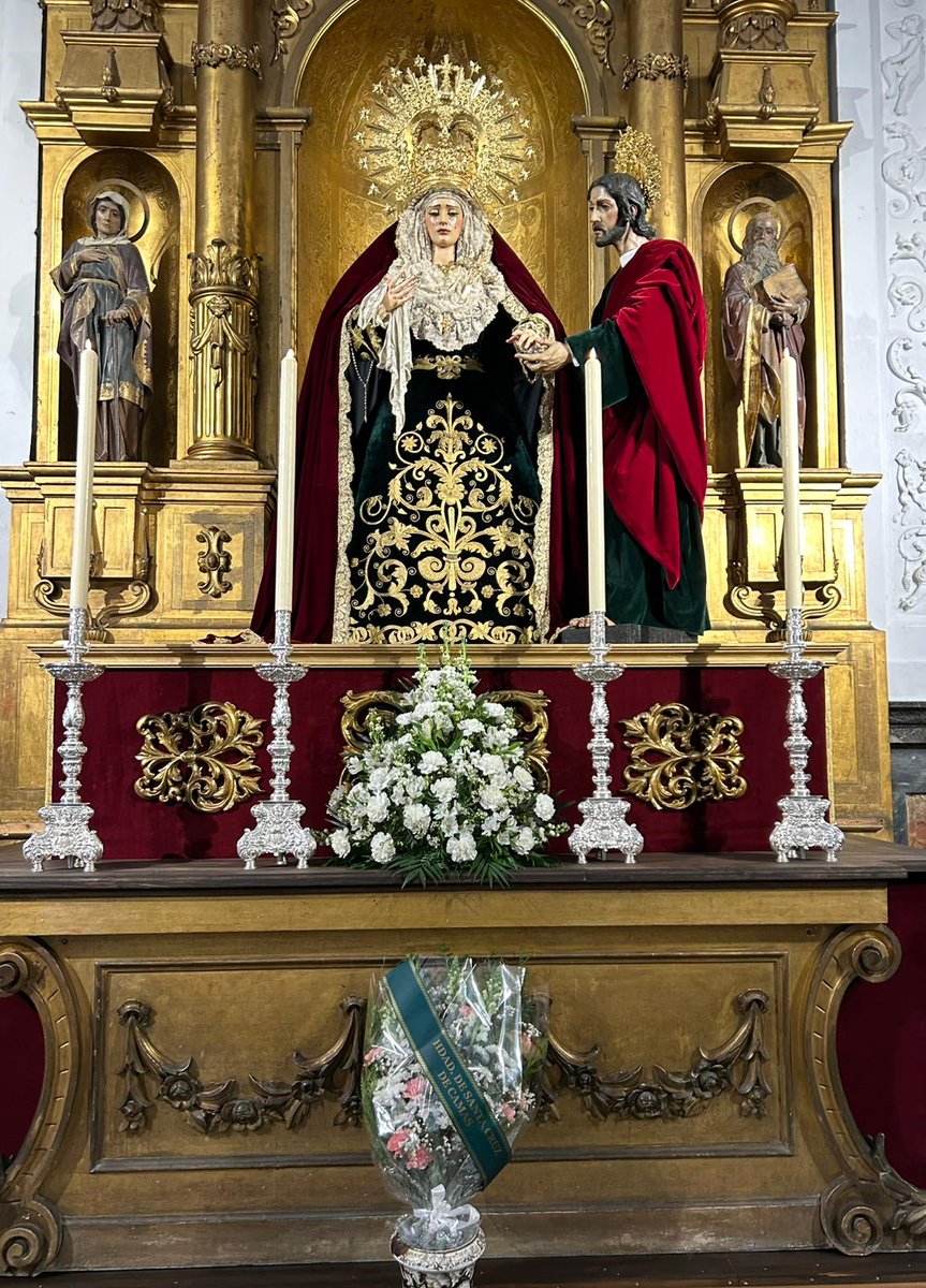 Este sábado hemos acompañado a nuestra querida <a href="/HdadJavieres/">Los Javieres</a> a la Eucaristía y posterior Jura del nuevo cargo de Hermano Mayor y su Junta de Gobierno.

Felicitamos y rogamos a nuestra Madre del Rosario les otorgue la fuerza necesaria en esta ilusionante etapa que comienzan.