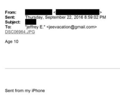 isaiahrmartin's tweet photo. SAY TRUMP, WHY DID YOU REDACT THE NAME OF WHO SENT THIS PICTURE? https://t.co/tjw2oHd66t