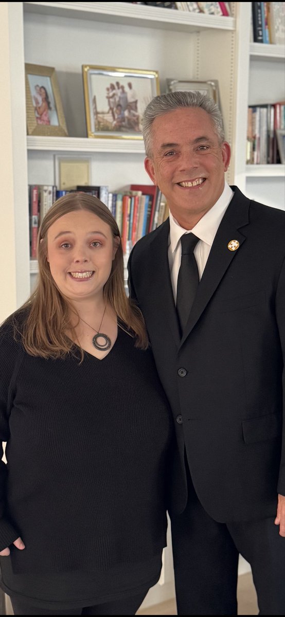 My beautiful date and I are all dressed up and ready for the Bailey Center Gala in South Hill.  Thank you to Sydney Faison and Kailyn Sutton for coming over to do Halie’s hair and makeup.  ❤️