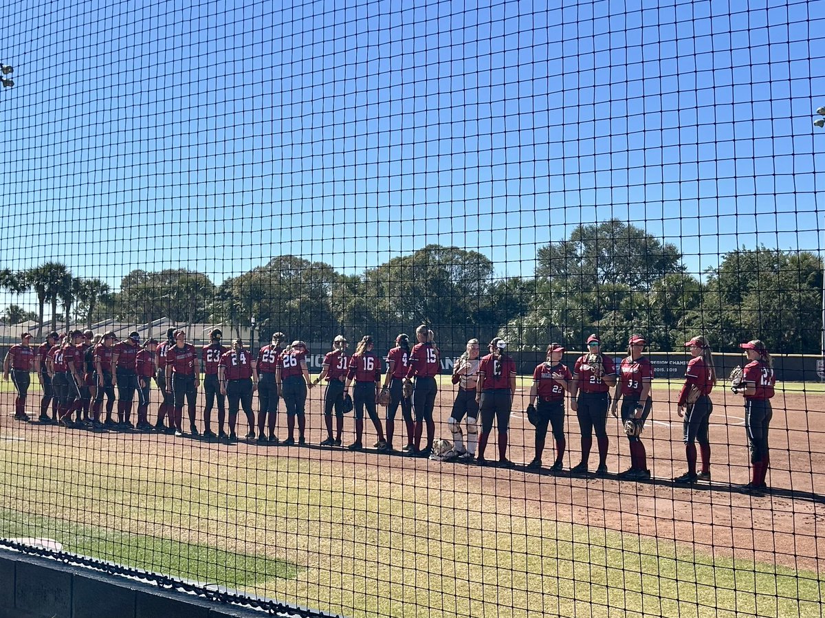 FloridaTechPrez's tweet image. What a fun day to be an @FloridaTech Panther! @StacyNicklow threw out the first pitch at the @FloridaTechSB home opener and then the team went on to win big. And @FloridaTechMLax takes down a top 20 team at home. #PantherPride
