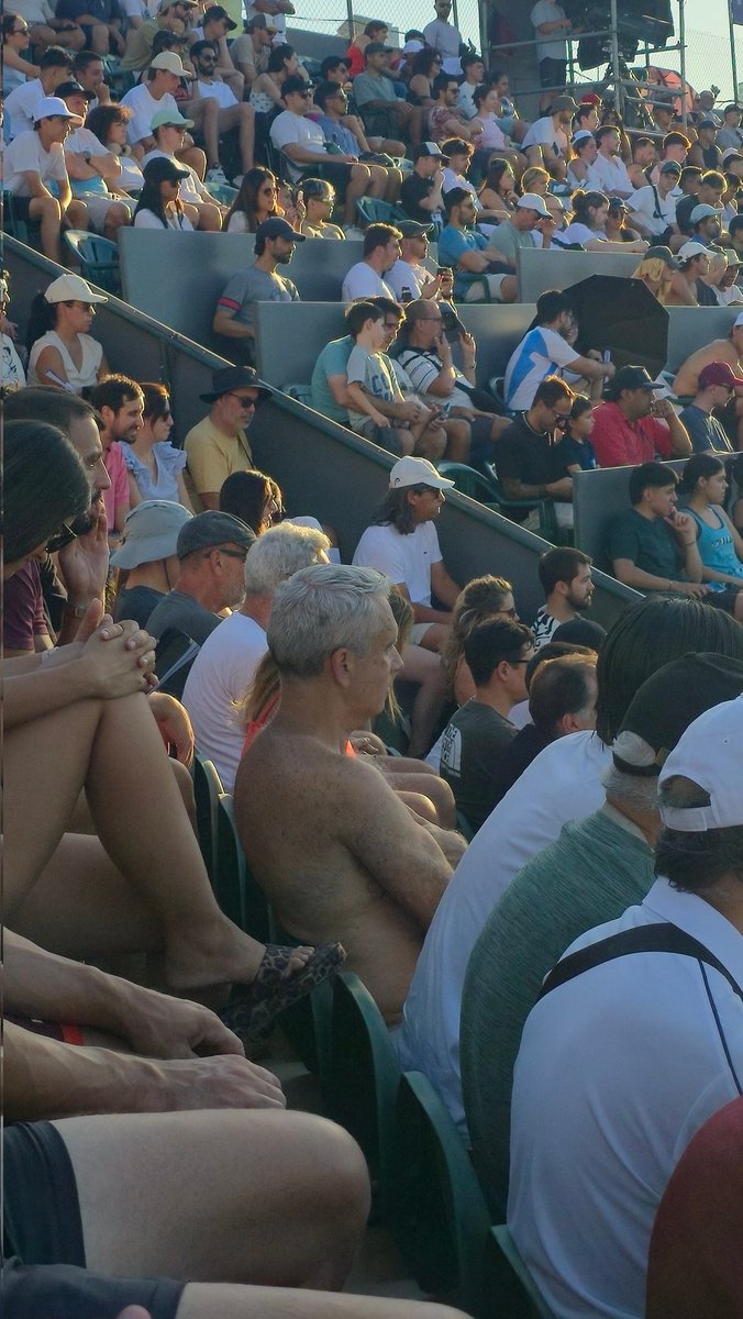 Emiliano tweet media