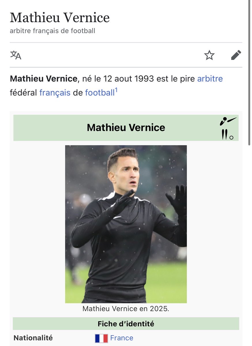 pitlouu's tweet photo. Jsuis’mort 🤣 #FCNOL https://t.co/5LSuNU4CtH