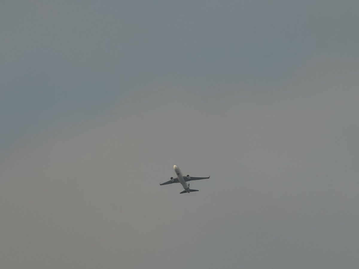 Humo del incendio de los Everglades llega a Miami.