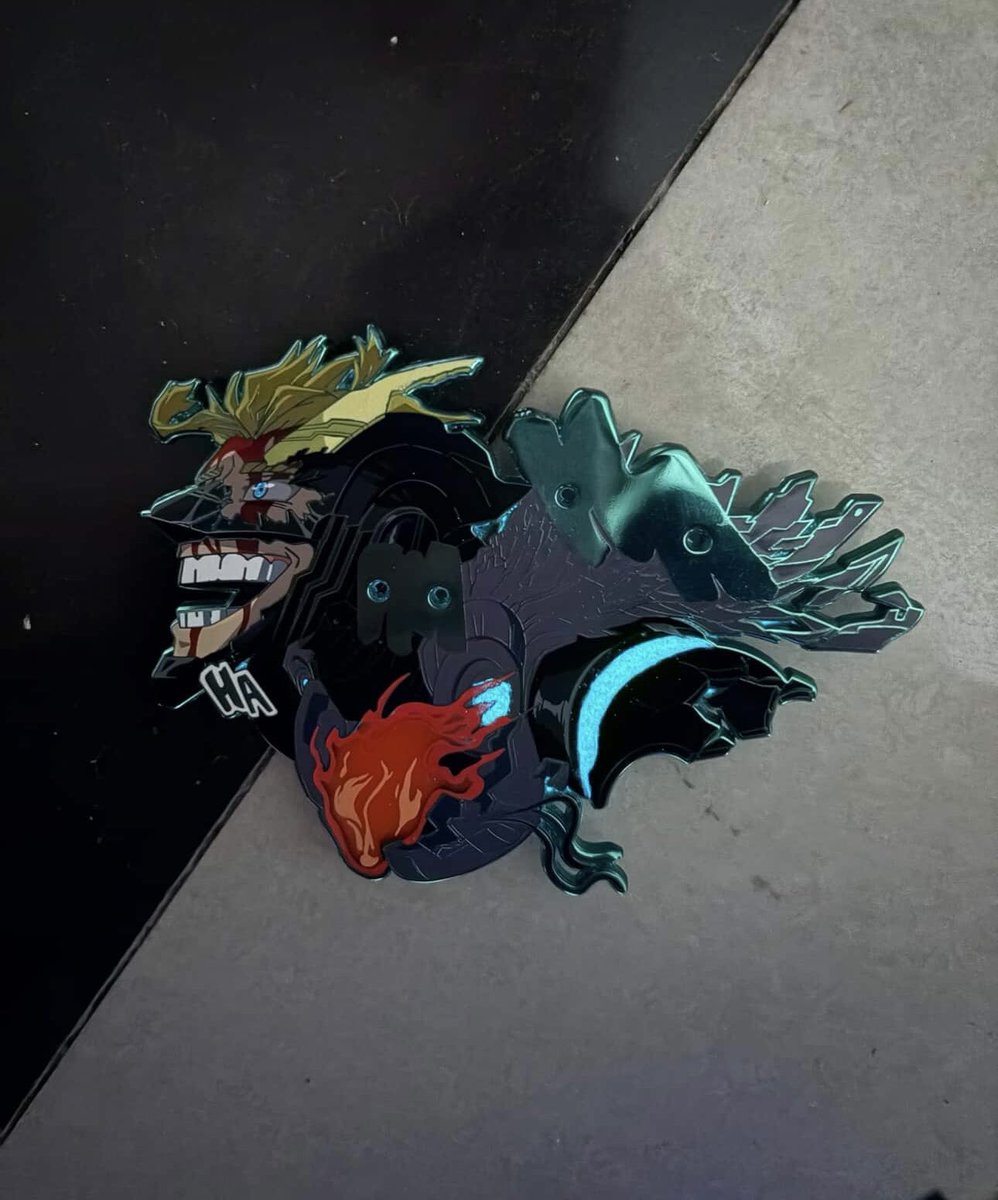 My beautiful man 🥹 Peep the teal chrome glow also (manu pic before the top pins were placed) 

Now available in limited quantities at misterlegatoart.com 

#toshinori #ironmight