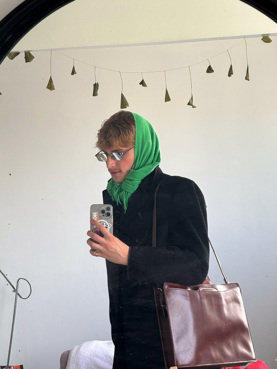 quartzscribble's tweet image. It’s cold out there