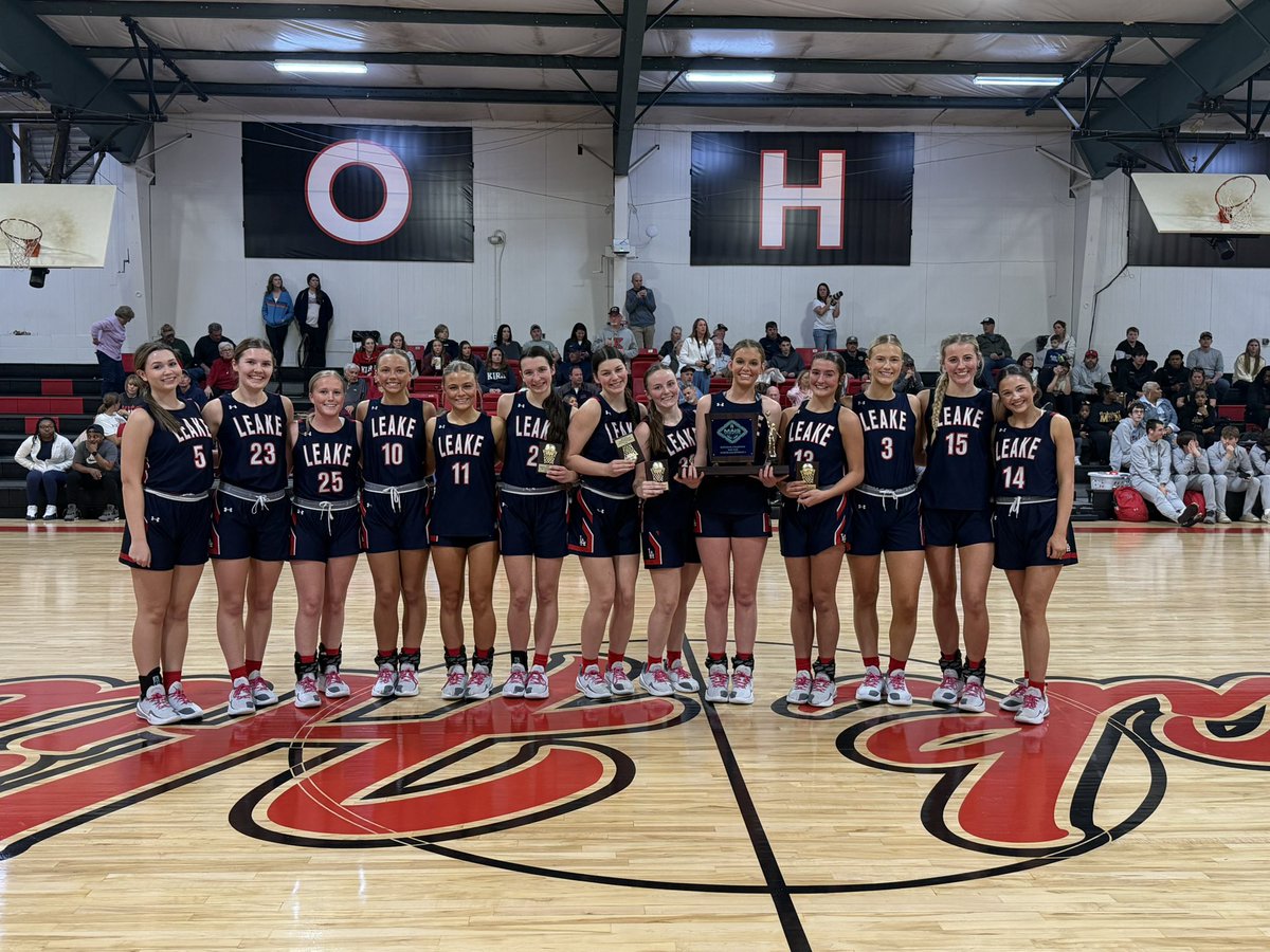 leakeacademy tweet media