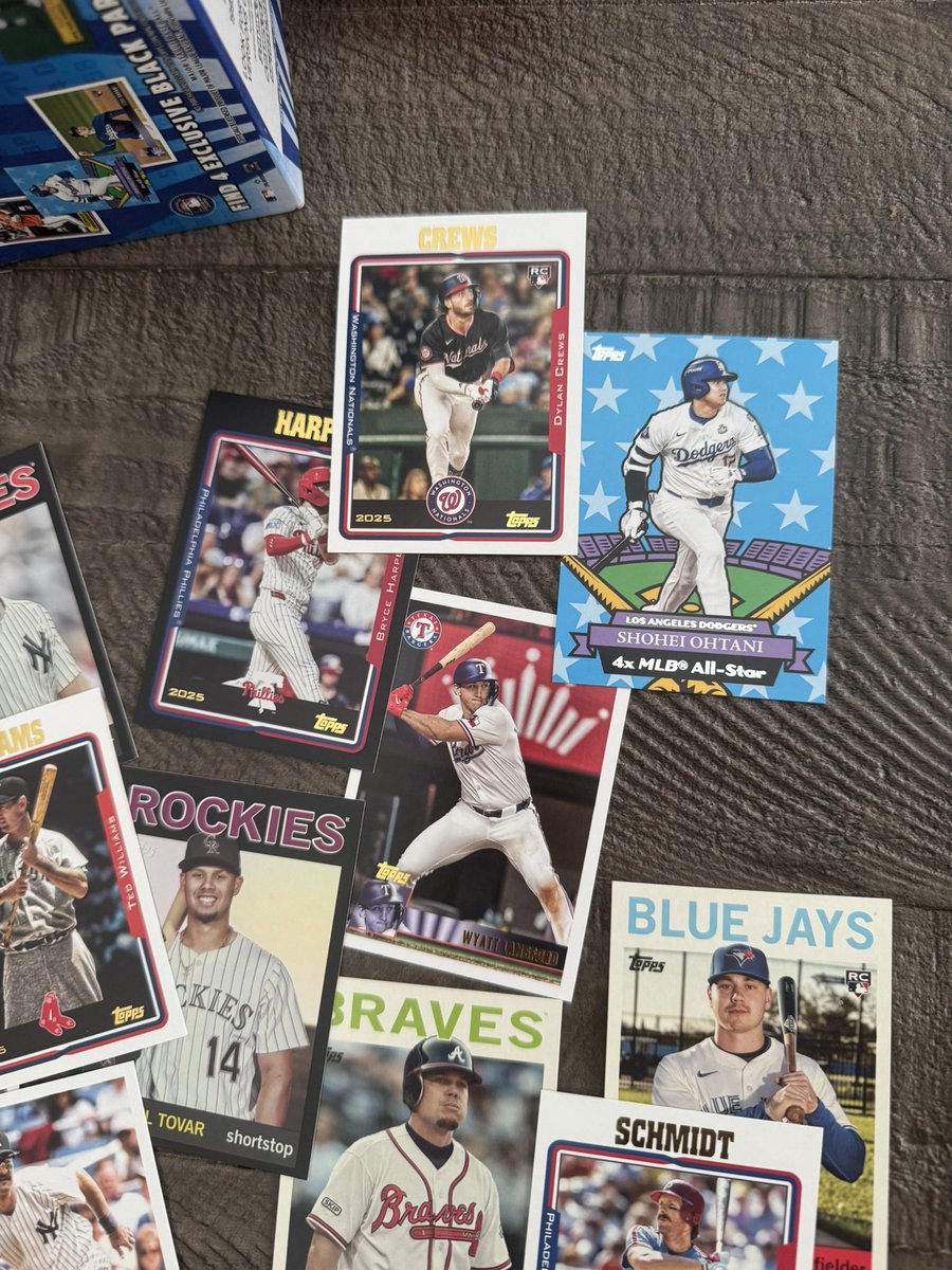 <a href="/SCCTradingCards/">Steel City Collectibles</a>, thank you for the great conversation.  Love your store. Everyone in the Pittsburgh area needs to check it out. 
Here are my hits from my purchase! 
#sweetlouscollectibles is #AlwaysHitting  🔥🔥