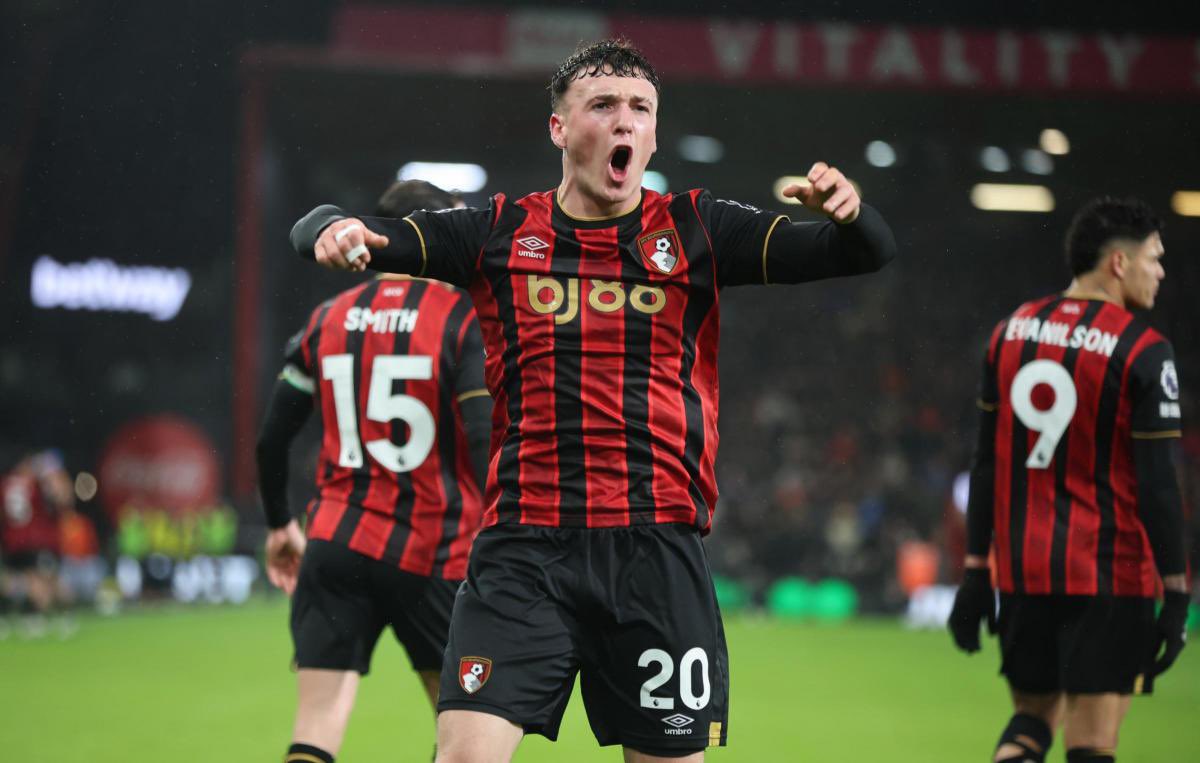 🚨 Alex Jimenez’s participation against Aston Villa on Saturday means that all conditions for his buyout clause with Bournemouth have been fulfilled.

Milan are set to received €19M+€5M from Jimenez’s sale

[<a href="/DiMarzio/">Gianluca Di Marzio</a>]