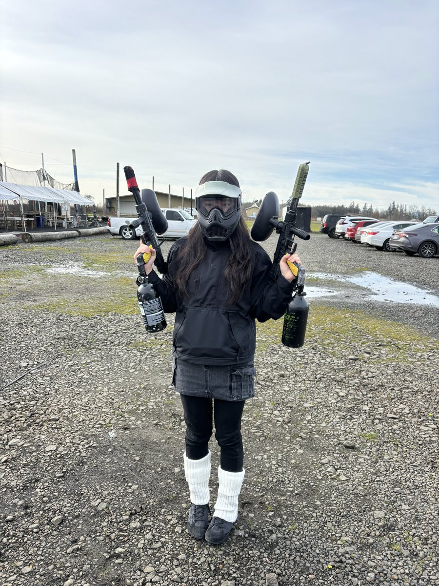 9eena's tweet photo. Pew pew https://t.co/ypkSzJG2Pj