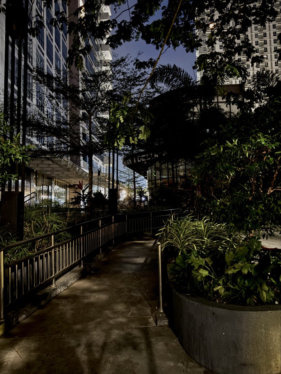 Maverick 🙊 tweet media