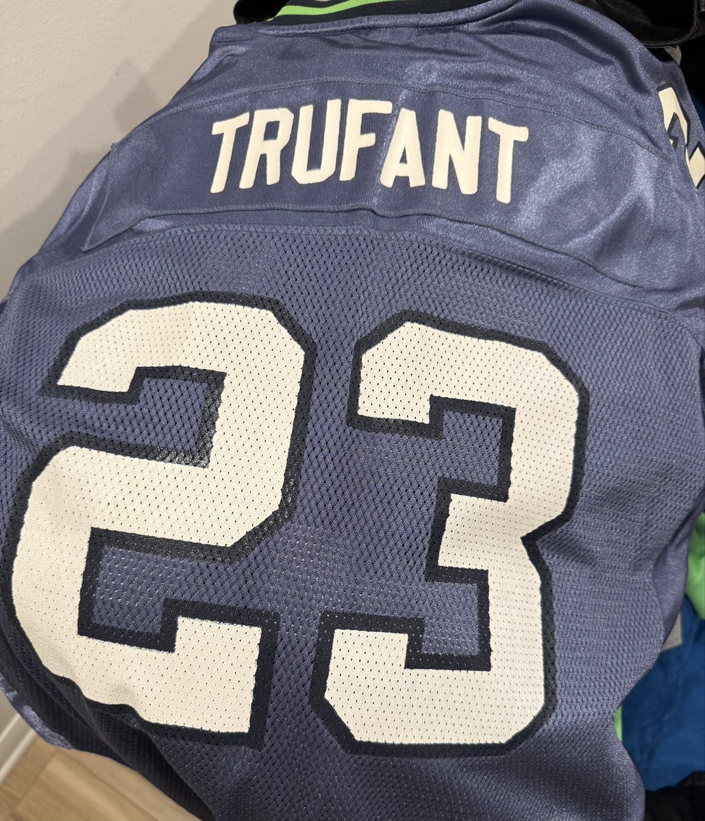 Difficult to explain the satisfaction you get as a football guy from knowing you’re probably the only person for 2,000 miles with a specific jersey. Can’t wait to wear it tomorrow.