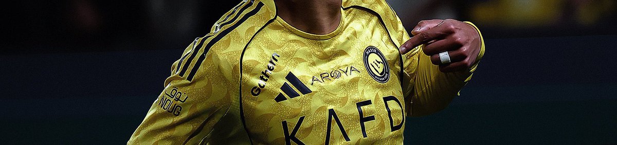 jwee29's tweet photo. اخخ اشتقت جالسه افكر ارجع اشجعه 😂😔
#النصر_بمن_حضر https://t.co/oMlHHvQt8h