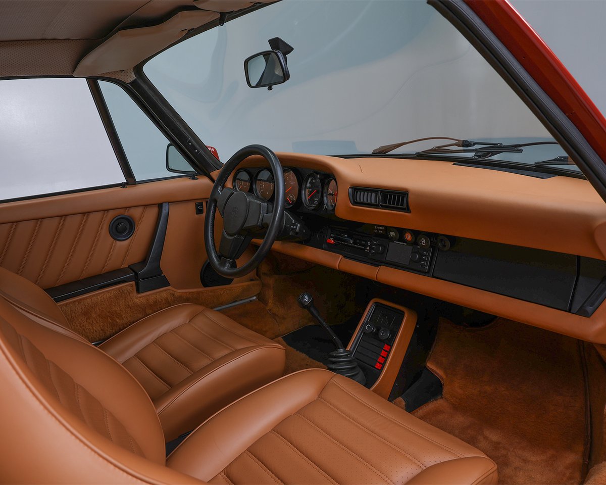 Barrett_Jackson's tweet image. Award-winning and boosted! This 1977 @Porsche #930 #Turbo sold for $451,000 at the 2026 Scottsdale Auction.

Sell your car where the bidders are. #Consign now for the Apr. 16-18 Palm Beach Auction at the South #Florida Fairgrounds.

Consign now: bit.ly/PB26TW-Consign