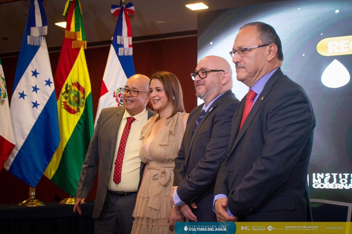 La cultura del agua comienza en la gestión local. Planear, operar y educar sobre su uso responsable es clave para garantizar bienestar, desarrollo y sostenibilidad a largo plazo.

img.org.mx/cultura-del-ag…

#Mejores Gobernantes #CulturaDelAgua