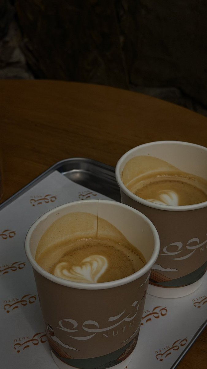 فَاطمة tweet media