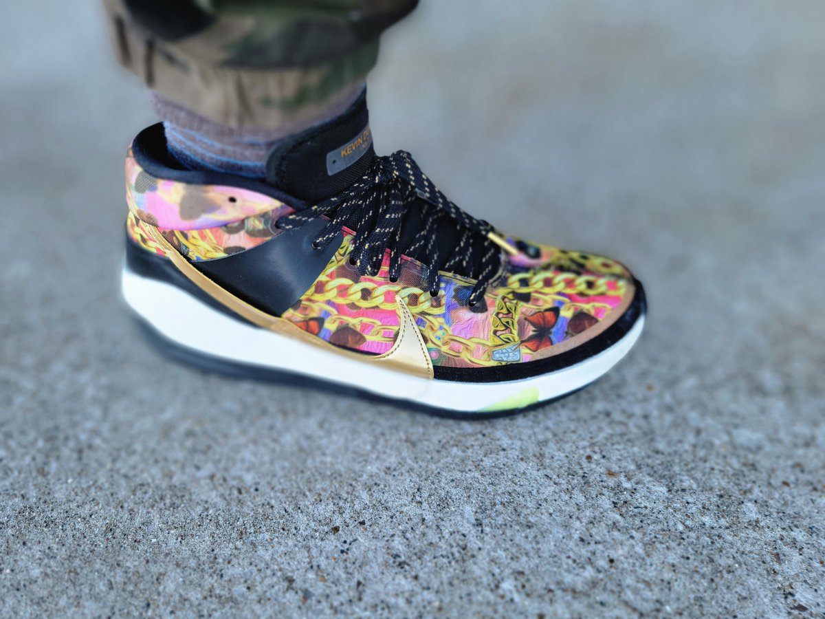 DarrellNeloms's tweet photo. The Face ππΏββοΈ
The Sneaks π
#KOTD #Sneaks4Geeks #ILikeKicksTho #KickGameProper #MyKicksFly #LikeLiuKang
#Nike @Nike @nikestore https://t.co/KQUrkMwy3b
