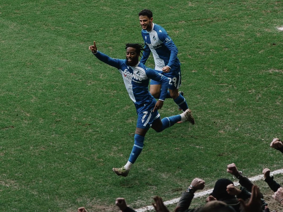 _joshuahemmings's tweet photo. 📊 G/A weekly update, in all competitions (38 games played):

• Fabrizio Cavegn (16): ⚽️⚽️⚽️⚽️⚽️⚽️⚽️⚽️⚽️⚽️⚽️⚽️⚽️⚽️🅰️🅰️

• Ellis Harrison (7): ⚽️⚽️⚽️⚽️⚽️⚽️🅰️

• Shaq Forde (6): ⚽️⚽️⚽️🅰️🅰️🅰️

• Luke Thomas (6): ⚽️⚽️⚽️⚽️🅰️🅰️

• Kamil Conteh (5): ⚽️⚽️🅰️🅰️🅰️

• Alfie Chang (4): ⚽️🅰️🅰️🅰️

• Alfie Kilgour (4): 🅰️🅰️🅰️🅰️

• Yusuf Akhamrich (3): ⚽️⚽️⚽️

• Isaac Hutchinson (2): ⚽️⚽️

• Josh McEachran (2): ⚽️🅰️

• Joel Cotterill (1): ⚽️

• Callum Morton (1): ⚽️

• Macauley Southam-Hales (1): ⚽️

• Promise Omochere (1): ⚽️

• Ruel Sotiriou (1): 🅰️

• Freddie Issaka (1): 🅰️

• Ryan Howley (1): 🅰️

• Jack Sparkes (1): ⚽️

• Joel Senior (1): 🅰️

• Kofi Balmer (1): ⚽️

• Riley Harbottle (1): 🅰️

• Joe Quigley (1): 🅰️

[All statistics taken from https://t.co/PIRXy0jfqs]

#UTG ⛽️ | #BristolRovers 🔵⚪️