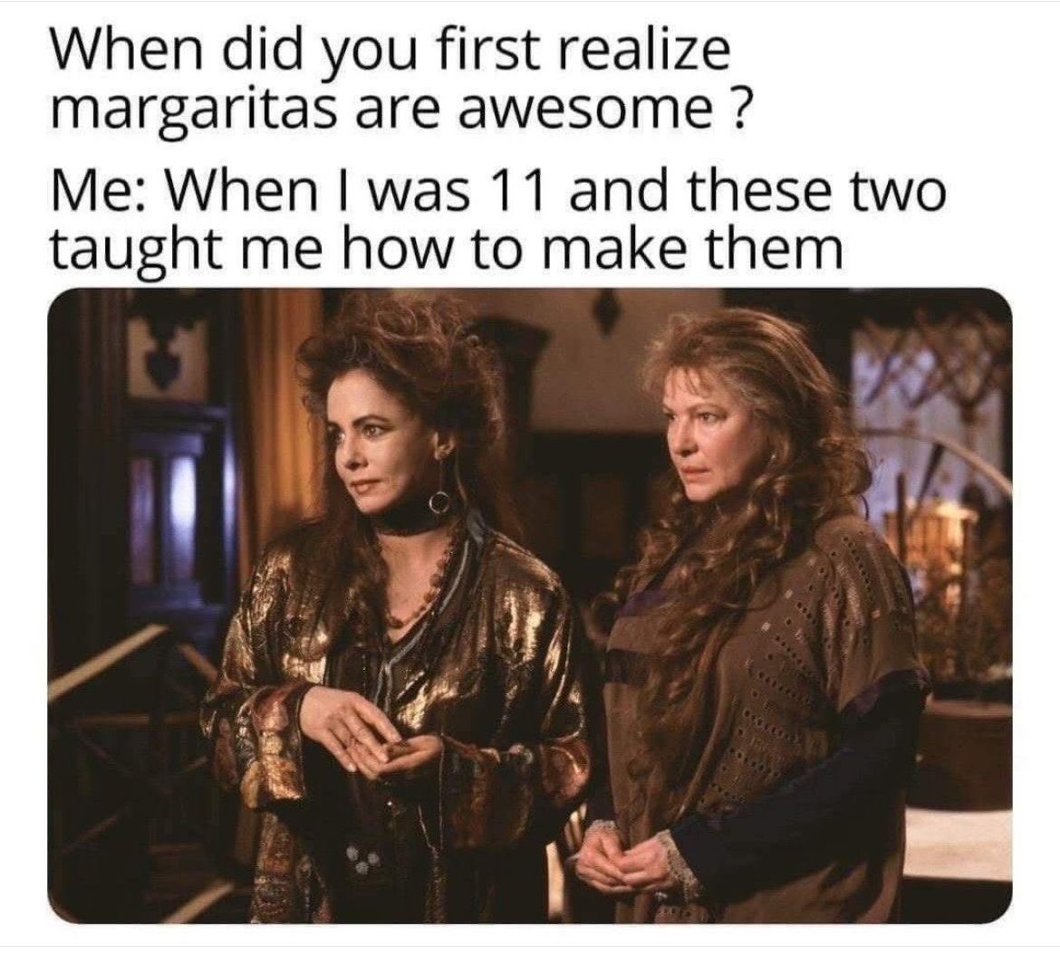 Roxy Wright is writing… tweet media