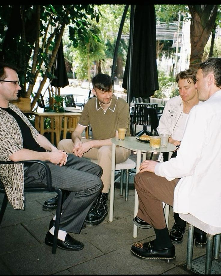 GAEveryHour's tweet image. 