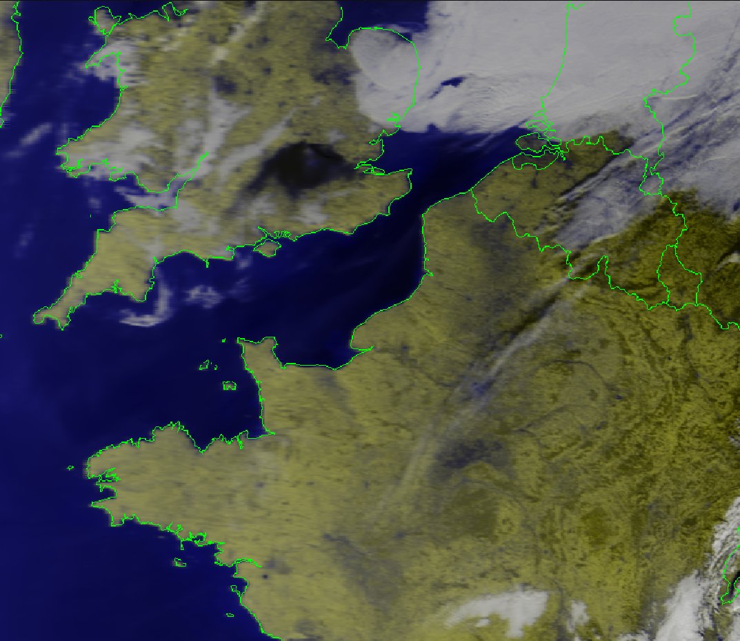 Meti172172's tweet photo. Archival footage of the Buncefield fire, 2005-12-11

I recently saw a documentary on it, wondered what it looked like on SeaWIFs. Rxed by @DundeeSat 6 hours after the blaze started. Processed by SatDump, which naturally supports archival Seastar data (:

Sourced from CEDA archive https://t.co/TuamJuZBah