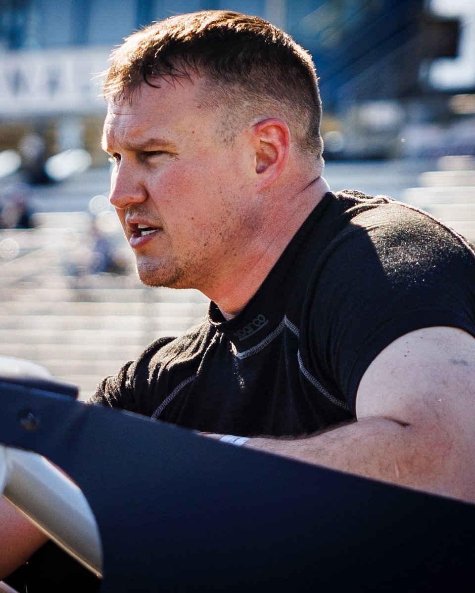 NASCARRegional's tweet photo. ☀️ 60° and sunny brings out all the faces! 

📺 #NWMT season opener at 7:30 p.m. ET on @FloRacing https://t.co/ArPKdyxkGG