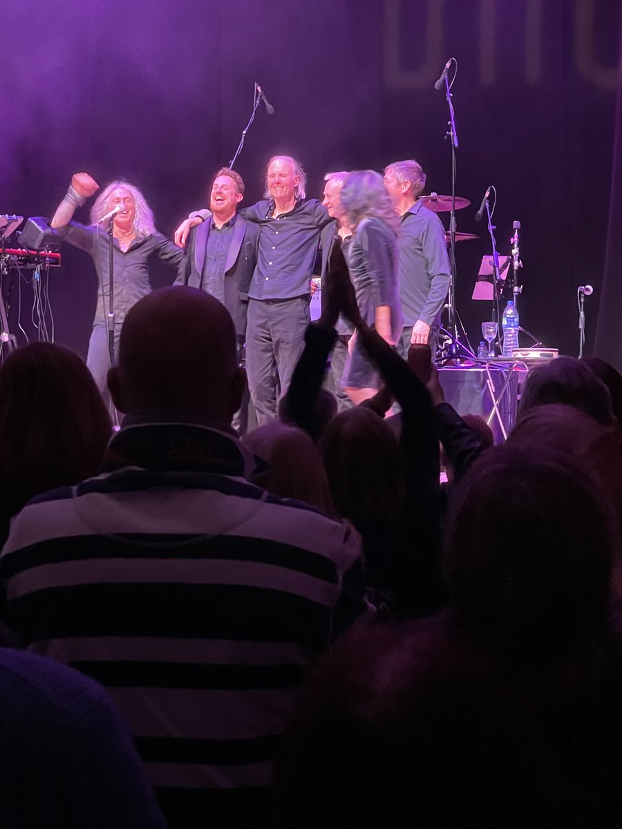 Michael Evans tweet media