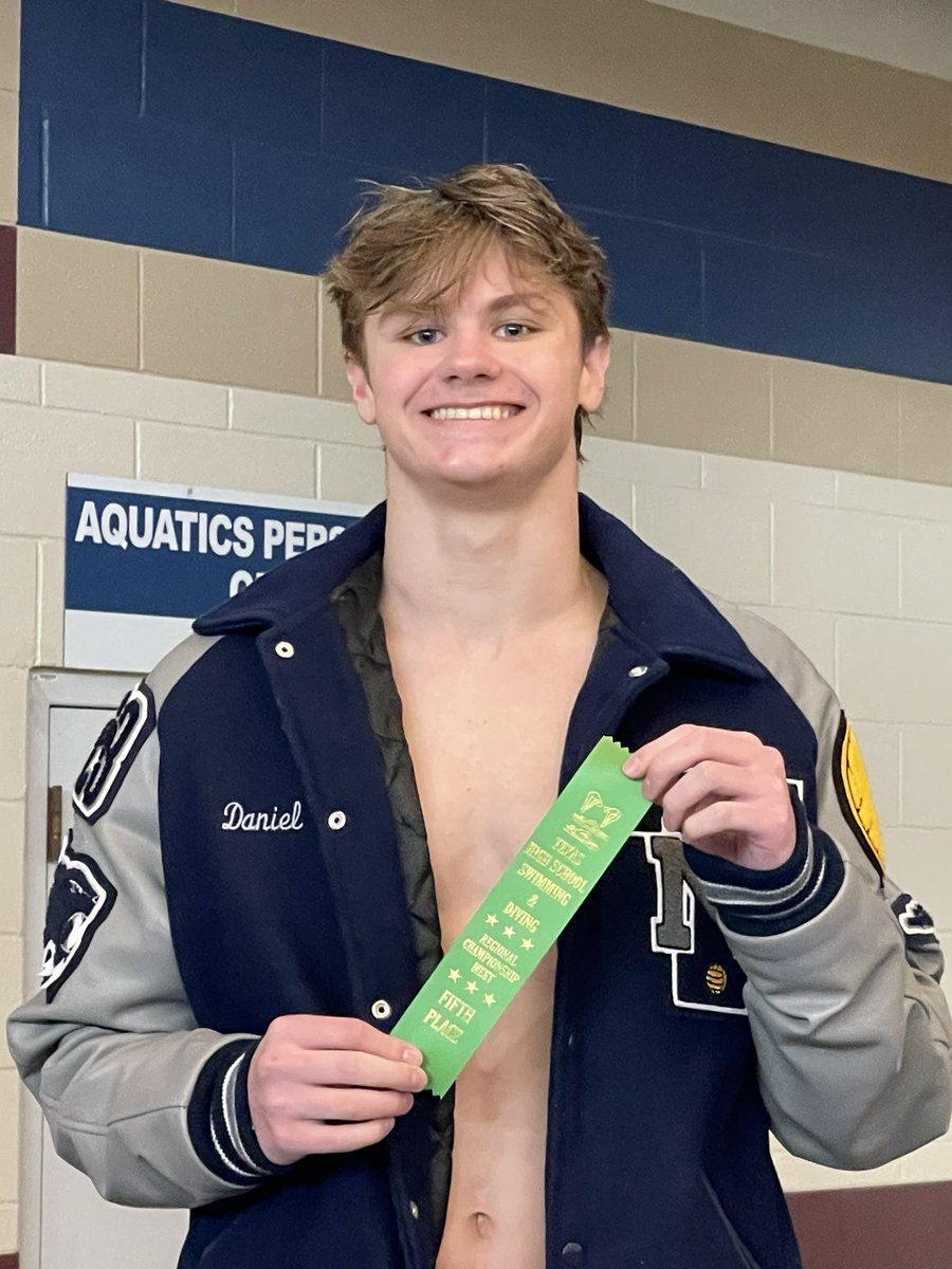 TMHS Aquatics tweet media