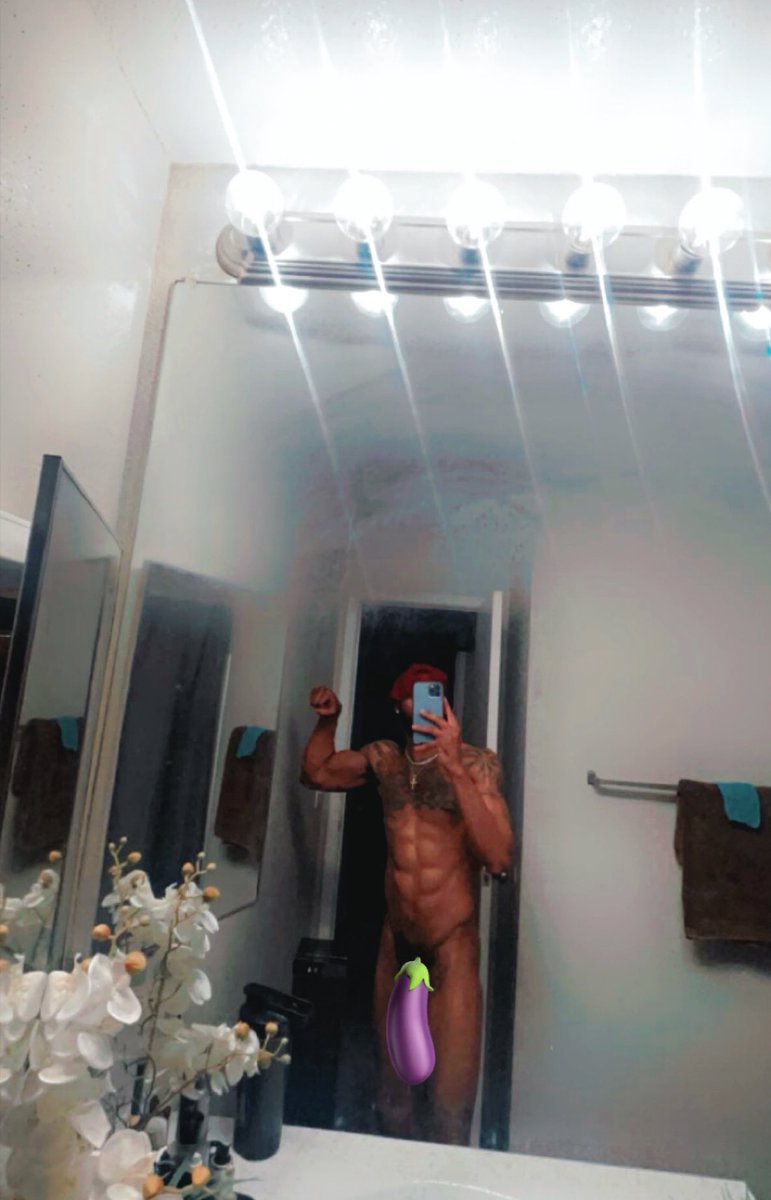 hsoj2point0's tweet photo. https://t.co/D0ShNNL0xW Who tryna be my lil Yea😈 https://t.co/TDZEtMGDx0