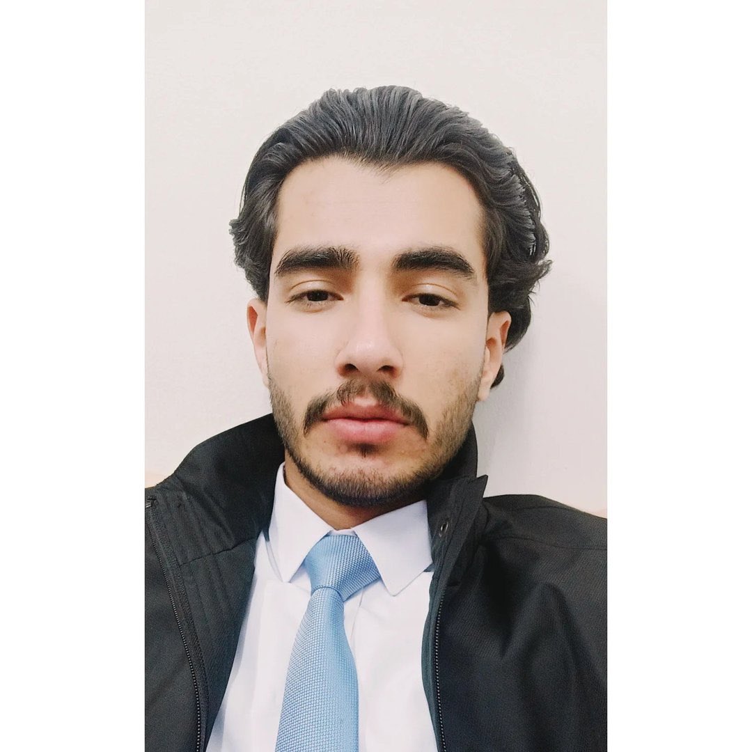 لطفا از بازداشتی‌ها بنویسید. آرمان منصرف رو چهارشنبه هفته پیش در خانه پدری دستگیر کردن و دیگه خبری ازش ندارن. خونواده‌ش تحت فشارن.