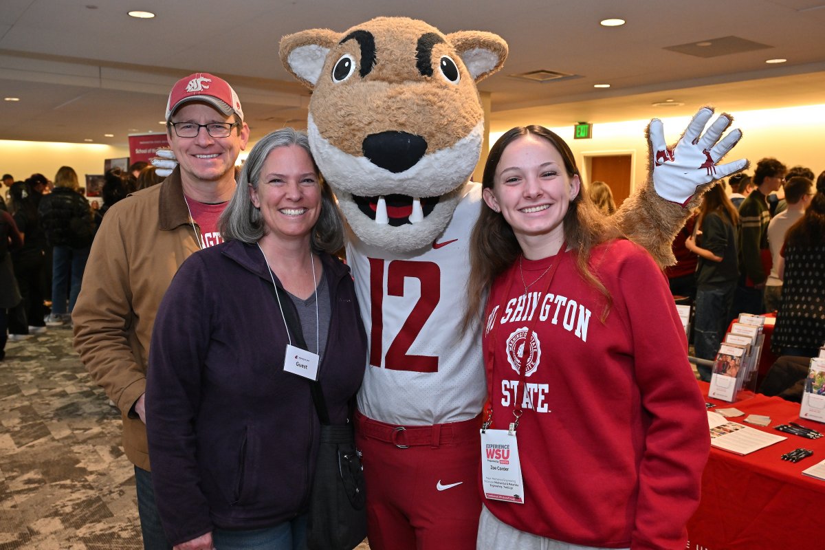 WSUPullman's tweet photo. Today, 2/7/2026, we welcomed hundreds of admitted #FutureCoug students & their families to Experience WSU, presented by @BECU. Our new Cougs got a closer look at academic programs, on-campus resources, and @WSUPullman's unique community. Want to continue your own journey? Find upcoming opportunities to visit ➡️https://t.co/gvNZWnFlcI More photos from today ➡️https://t.co/itdvE1LhFT 📷: Robert Hubner, #WSU Photo Services #GoCougs