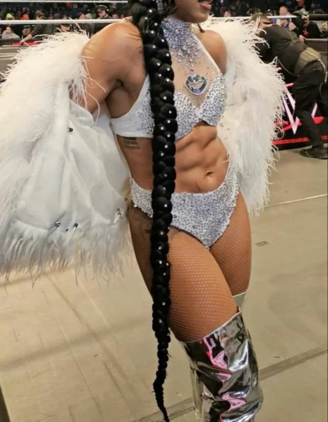 you want to lick my abs.
don't you?    𖹭.ᐟ