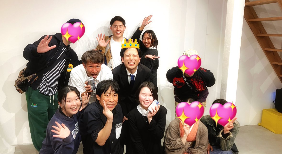 okm71o's tweet photo. 昨年の秋、芝居紳士さんとブロッキングさんが出てた公演でお会いした
けんこうくんのユニット（@ziyuband ）の舞台が今月末〜大阪であるみたいですー！

独特な世界観で惹き込まれた
同世代としてめっちゃ応援してます💪🏻

遠国勢ー❗️配信もあります‼️交通費分余裕で元取れます 是非一緒に観ま��ょう🔥 https://t.co/MdtUS9kRQy
