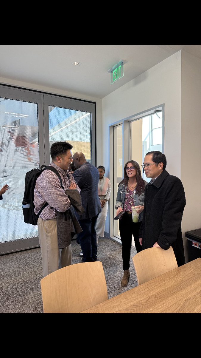 sherribphd's tweet photo. Proud to collaborate with Criminal Justice to sponsor a doctoral student luncheon at the Fort Worth campus. Celebrating the dedication and achievements of our Tarleton State doctoral students. 💜

#TarletonStateUniversity #DoctoralStudents #FirstGenSuccess #TarletonFW https://t.co/oPaXSohDPo