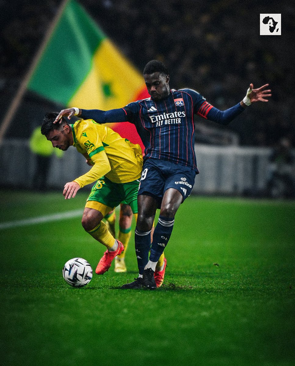 🚨 Le 𝑴𝑬𝑰𝑳𝑳𝑬𝑼𝑹 axial africain et de Ligue 1 cette saison actuellement s’appelle…

MOUSSA NIAKHATÉ. 🇸🇳⛔️🔐