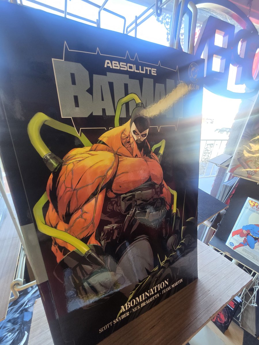 thescificenter's tweet image. Hit a few more copies left but they are moving fast , come grab your Absolute Batman Volume 2, ABOMINATION  while supplies last #comicshoplasvegas #nerdculture702 #absolutebatman #batman #thescificenter