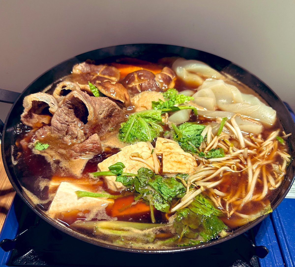 Às vezes, tudo que a gente precisa, é de uma declaração de amor em forma de comida ❤️