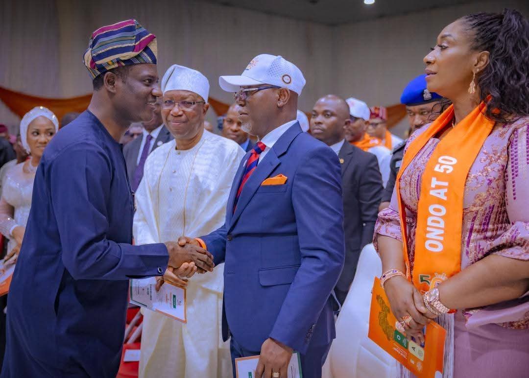 𝐎𝐧𝐝𝐨 𝐒𝐭𝐚𝐭𝐞 𝐚𝐭 50

It was a great honour to be invited to deliver the Golden Jubilee Lecture in celebration of Ondo State at 50. My lecture, titled “𝐎𝐧𝐝𝐨𝐒𝐭𝐚𝐭𝐞: 𝐘𝐞𝐬𝐭𝐞𝐫𝐝𝐚𝐲, 𝐓𝐨𝐝𝐚𝐲 &amp; 𝐓𝐨𝐦𝐨𝐫𝐫𝐨𝐰,” reflected on five decades of progress while