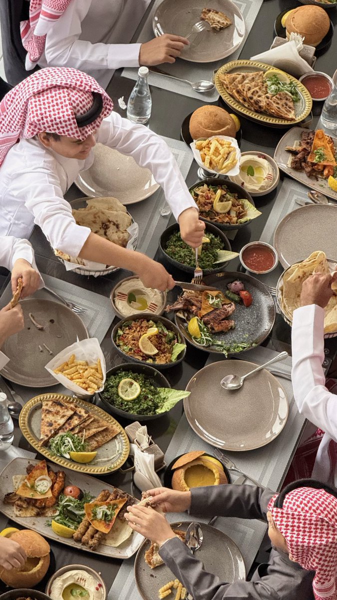 قورجس tweet media