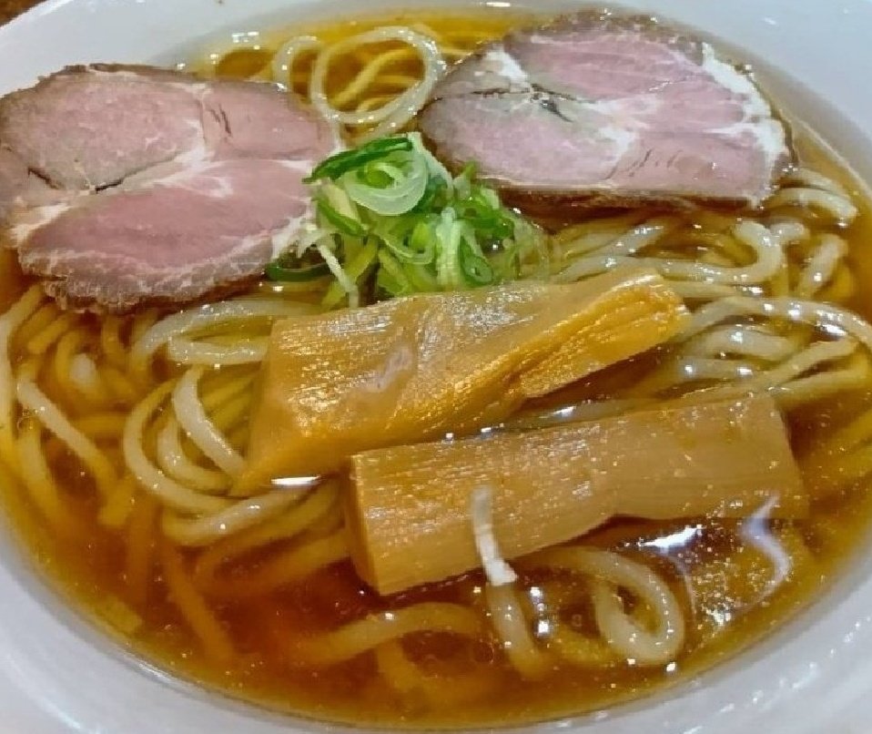 2/7(土)
夜の部！営業中です〰
夜19:00〜〜24:30 (24:00L.O)
巣鴨は曇り空☁
気温4.4℃　湿度61%
うゎー‼️寒いですね～😰
期日前投票所は大盛況ですね～🙀
深田萌絵さん当選して欲しいですね〰
#ラーメン　#巣鴨　#焼きそば