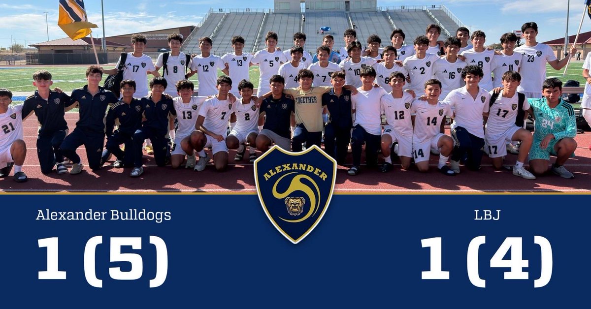 AHS_soccer99's tweet photo. Congratulations Bulldogs for their win today! Tied in regulation and won in penalties. @JBABulldogs #VamosBulldogs ⚽️ 🐾 

Final

Laredo Alexander 1(5)-(4)1 LBJ https://t.co/WlHkwRfmMy