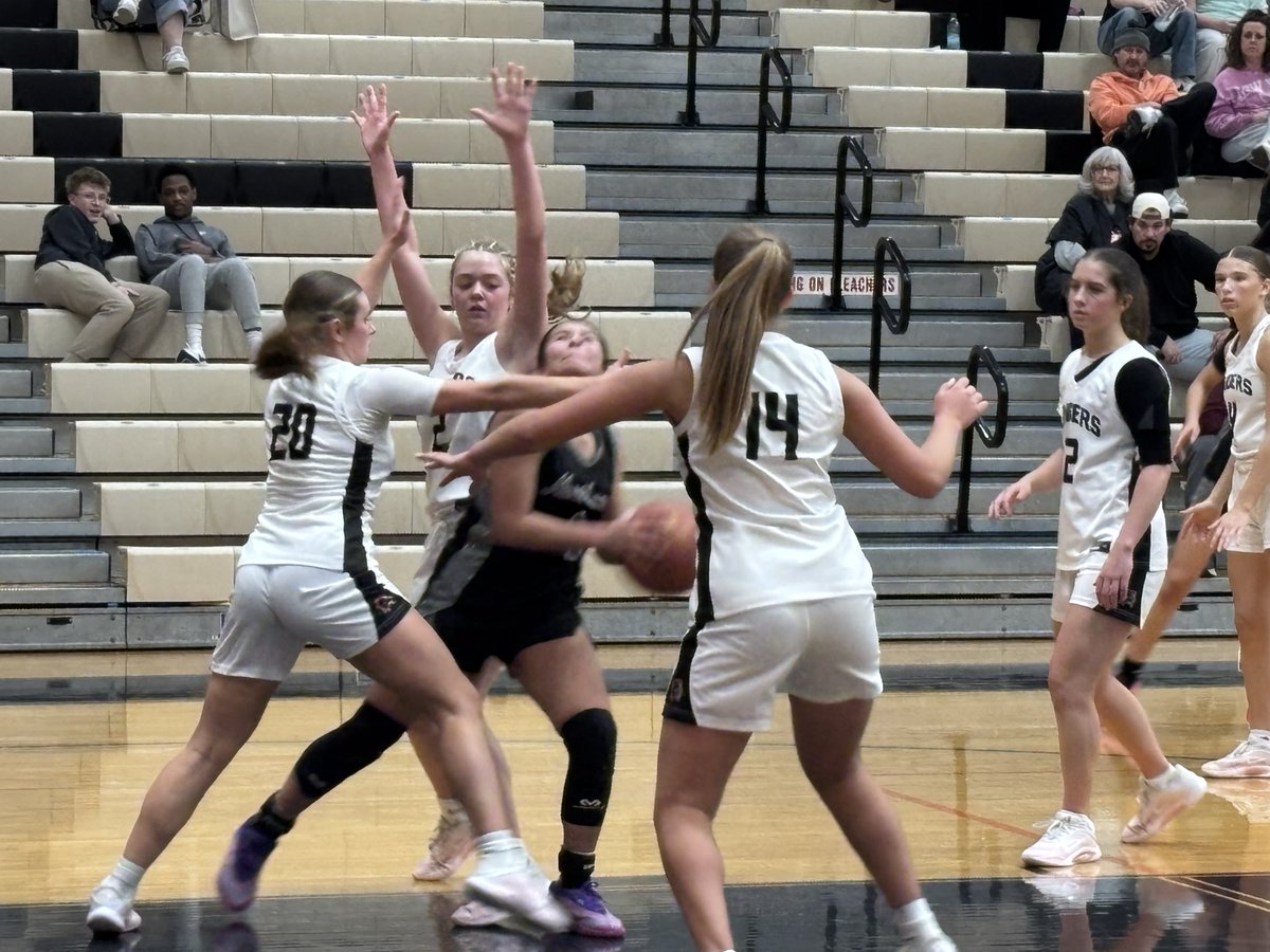 Northeast Athletics tweet media