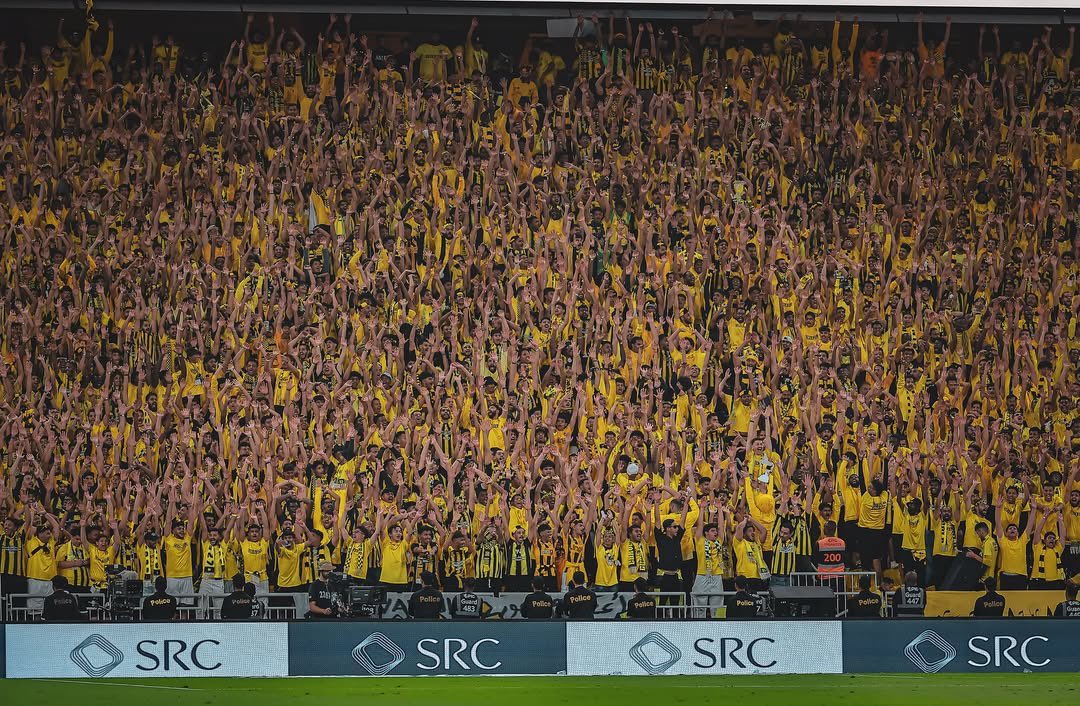 شامخ ماهزك اللي صار .. يا اغلى شعااااااااار 💛