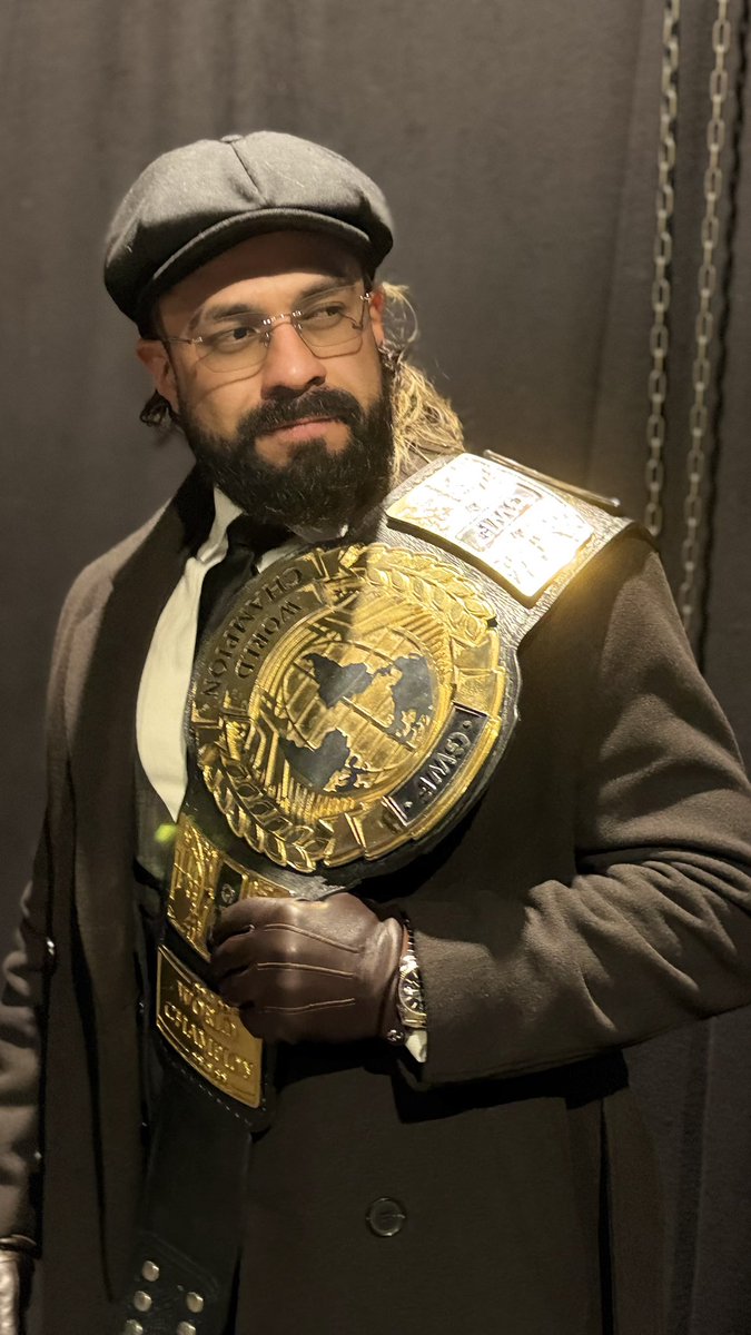 Andrade “El Idolo” The Real Latino Man! tweet media