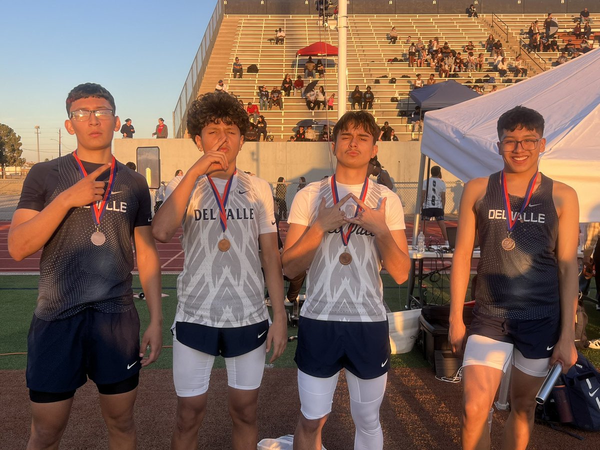 DV Track tweet media