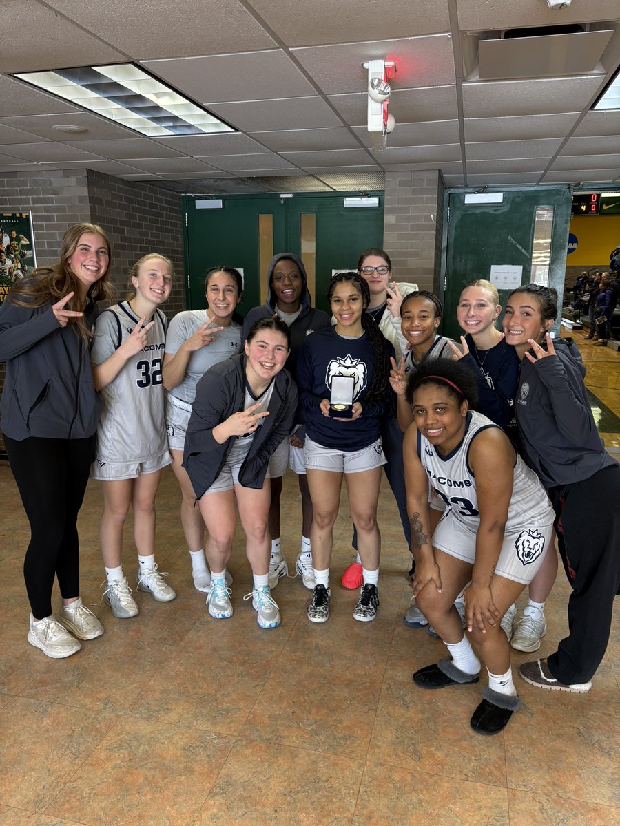 Macomb Women's Basketball tweet media